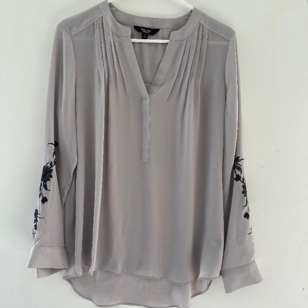 SIMPLY VERA EMBROIDERED SLEEVE BLOUSE SMALL